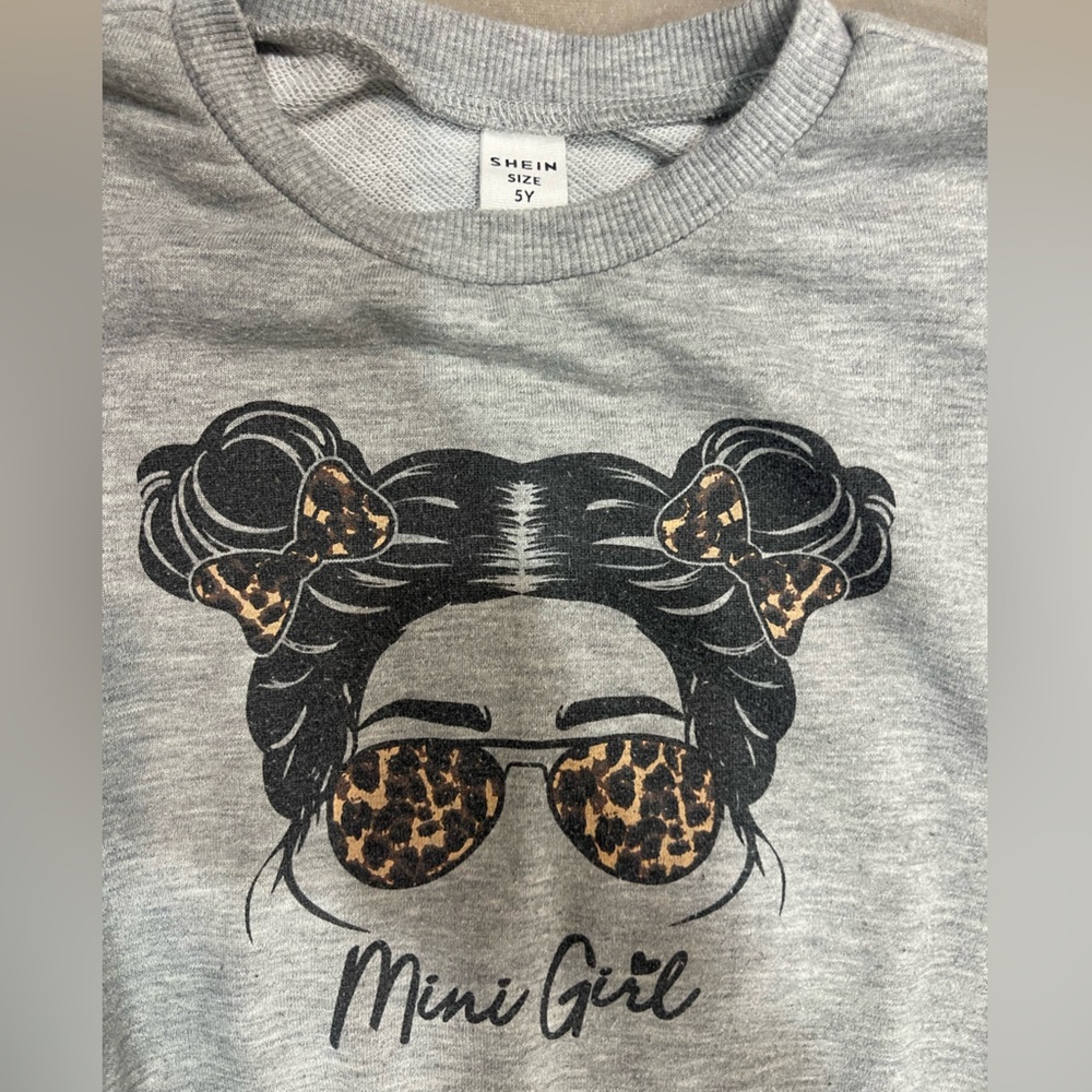 SHEIN Gray Mini Girl Graphic Sweatshirt - Picture 2 of 3